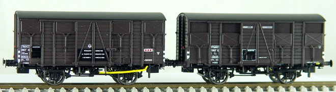 Set of 2 Freight cars<br /><a href='images/pictures/LS_Models/30392.JPG' target='_blank'>Full size image</a>